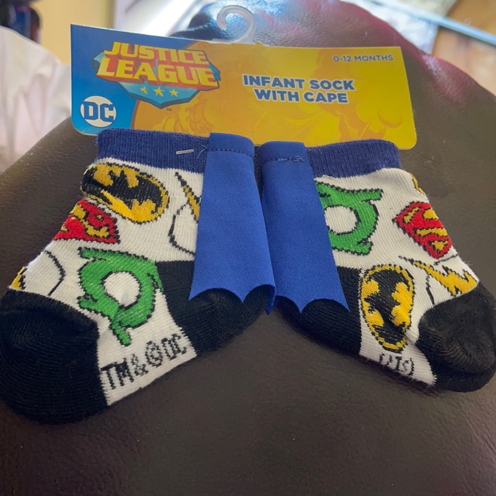 Infant socks with cape